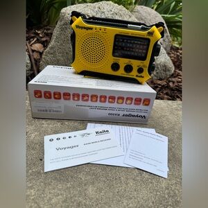Voyager Yellow Weather Alert Portable Radio KA500 hand crank